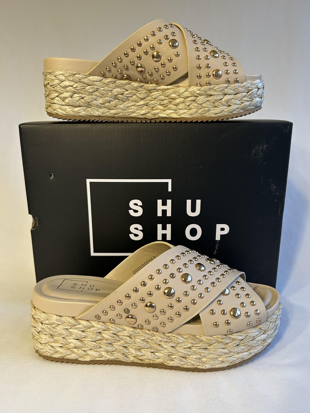 Sandals Womens Size 8.5 Beige Studded Platform Espadrille Slide SHU SHOP Kaia